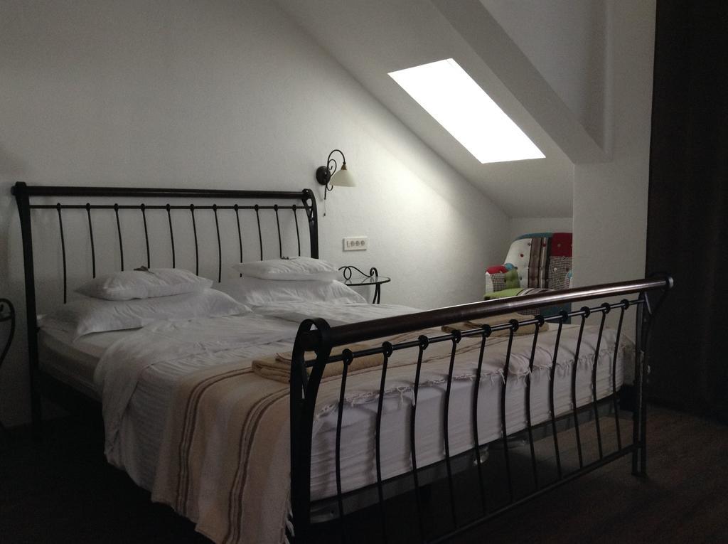 Apartments Vila Oksana Мимице Экстерьер фото